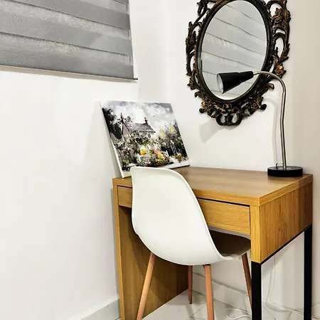 Lower-ground With Two Separate Bedrooms Near The Center